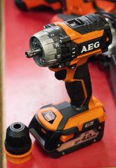 AEG δραπανοκατσαβιδο BSB 18CBL LI-402C-thumb-1