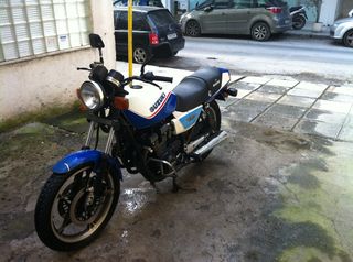 Suzuki GSX 400 1985 GSX 400F-thumb-6