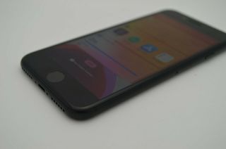 Apple iPhone SE 2020 (64GB) Άριστες Συσκευες-thumb-9
