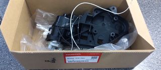 HONDA JAZZ III 2009-2014 JAZZ HYBRID 2012-2014 ΒΑΣΗ  ΔΕΞΙΟΥ ΚΑΘΡΕΦΤΗ 76204TF0P01 76204-TF0-P01