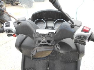  PIAGGIO MP3 250-thumb-9