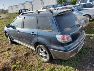 Mitsubishi Outlander  '04-thumb-1