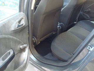 Opel Corsa 2015 1.4 17zol  ecoFlex  Color Edition Easytronic-thumb-11