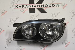 Toyota Corolla ZZE111 εμπρος φανάρι με κωδικό 811500208000