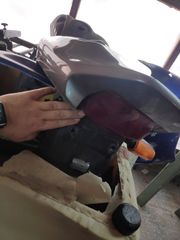 CB400sf ουρά απο version S,φανάρι και φτερό