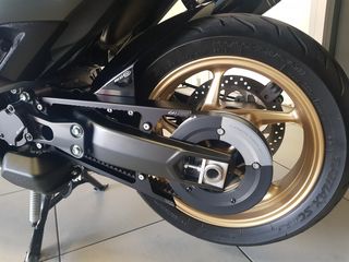 ΦΤΕΡΟ ΠΙΣΩ ΤΡΟΧΟΥ BCD DESIGN BLACK GLOSS YAMAHA T-MAX 560 2022-2026-thumb-2