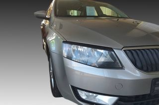 Φρυδάκια φαναριών πλαστικά Skoda Octavia Mk3 (2013-2017)