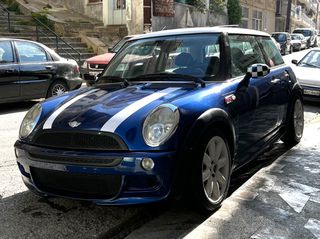 Mini Cooper 2004 look works
