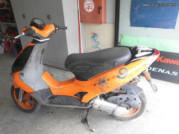  KYMCO  SUPER 9 50cc  ΓΙΑ ΑΝΤΑΛΛΑΚΤΙΚΑ 