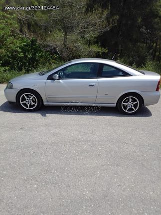 Opel Astra 2003 1.6 16V