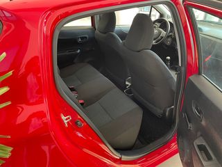 Toyota Yaris 2012  1.33 c.c 5D Life-thumb-15