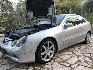 Mercedes-Benz C 220 Sportcoupé '04