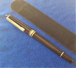 Πένα Μεταλλικη Μαύρη με χρυσές λεπτομέριες - Fountain pen Metallic Black with Gold details Type MONT BLANC 