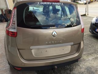 Renault Scenic 2015 Grand scenic 3-thumb-7