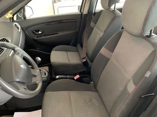 Renault Scenic 2015 Grand scenic 3-thumb-32