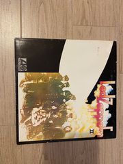 Led Zeppelin 