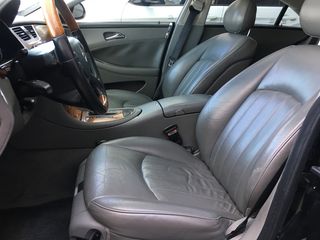 Mercedes-Benz CLS 350 2005 AUTOMATIC-thumb-11