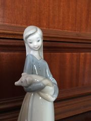 LLADRO ΚΟΠΕΛΑ-thumb-1
