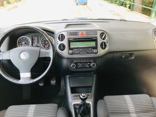 Volkswagen Tiguan 2010 2.0 TSI R-LINE 4MOTION-thumb-28