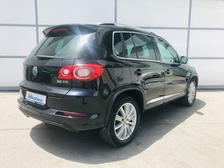 Volkswagen Tiguan 2010 2.0 TSI R-LINE 4MOTION-thumb-16
