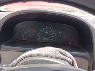 Kia rio  SDN 99-02 ταμπλό