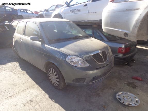 LANCIA YPSILON 2009