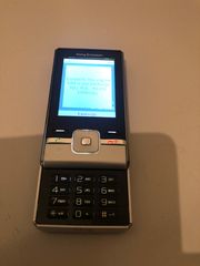 Sony Ericsson T715-thumb-2