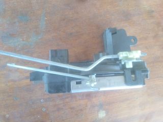 OPEL ASTRA H ΚΛΕΙΔΑΡΙΕΣ-thumb-1