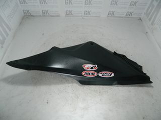 δεξι φαιρινγκ(κατω απο σελα)honda cbr 250R-thumb-2