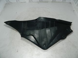 δεξι φαιρινγκ(κατω απο σελα)honda cbr 250R-thumb-3