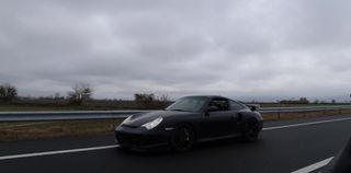 Porsche 911 2005 turbo  gt2-thumb-33