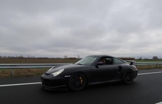 Porsche 911 2005 turbo  gt2-thumb-32