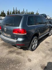Volkswagen Touareg 2004-thumb-1