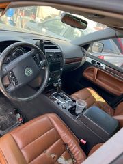 Volkswagen Touareg 2004-thumb-6