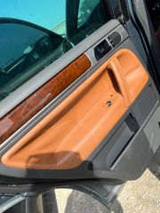 Volkswagen Touareg 2004-thumb-12