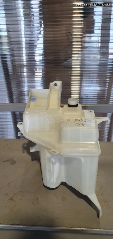 ΔΟΧΕΙΟ ΝΕΡΟΥ ΓΙΑ TOYOTA RAV4 06-12