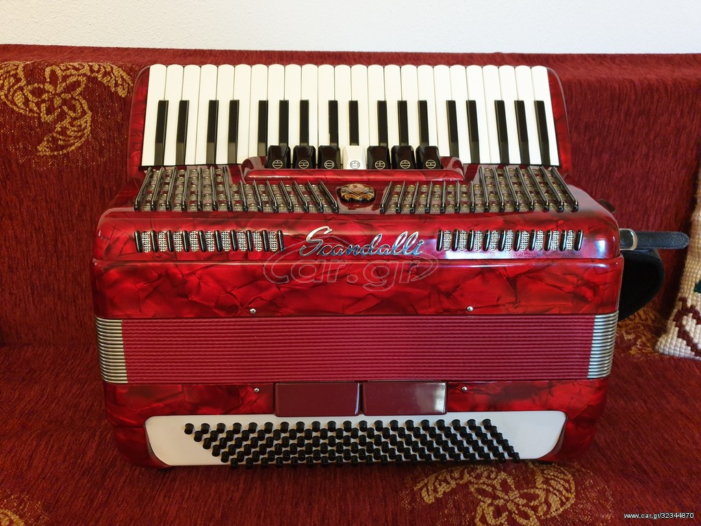 Ακορντεόν SCANDALLI 120 BASSES 