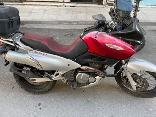 Suzuki xf650 για ανταλακτικα μονο