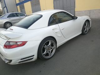 Porsche 911 2005 CARERA LOOK TURBO-thumb-12