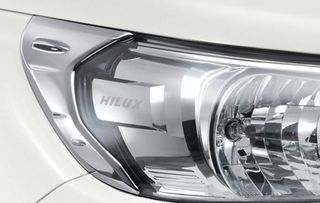 ΔΙΑΚΟΣΜΗΤΙΚΑ ΦΑΝΩΝ ΕΜΠΡΟΣ 2016-2021 TOYOTA HILUX 