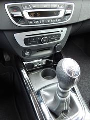 Renault Megane 2014 Grandtour dCi 110 ECO2 Bose Edition EDC-thumb-9