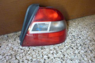 ΦΑΝΑΡΙ  ΠΙΣΩ  ΔΕΞΙ  HONDA  CIVIC  5θυρο   1998 - 1999