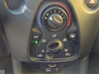 Citroen C1 2016  VTi 69 Live-thumb-20