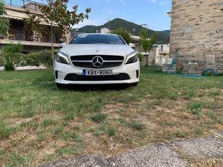 Mercedes-Benz A 180 2016 d Urban 7G-DCT
