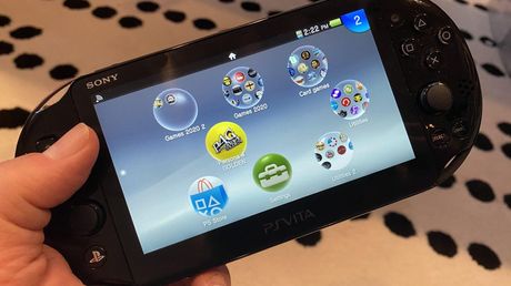 PSvita Playstation Vita με ΟΛΑ τα παιχνιδια στην καρτα μνημης! Αθηνα, Θεσσαλονικη ή Πατρα για χερι με χερι ή αποστολη ΔΩΡΕΑΝ