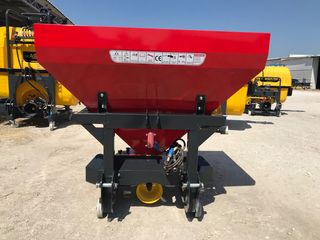 Λιπασματοδιανομέας 2022 Ltr. 600H-thumb-1
