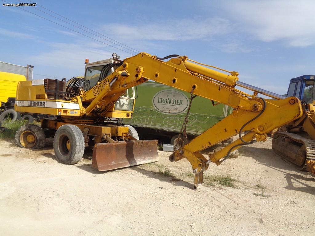 Liebherr 912