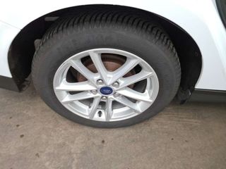 Ford Focus 2015-thumb-21