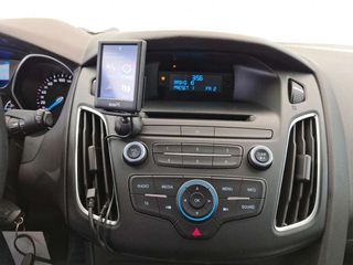 Ford Focus 2015-thumb-11