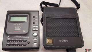 SONY MZ - 1 MINI DISK PORTABLE RECORDER